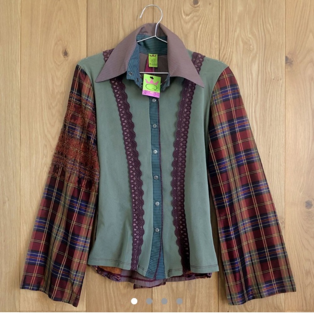 Vintage Save The Queen Button Down